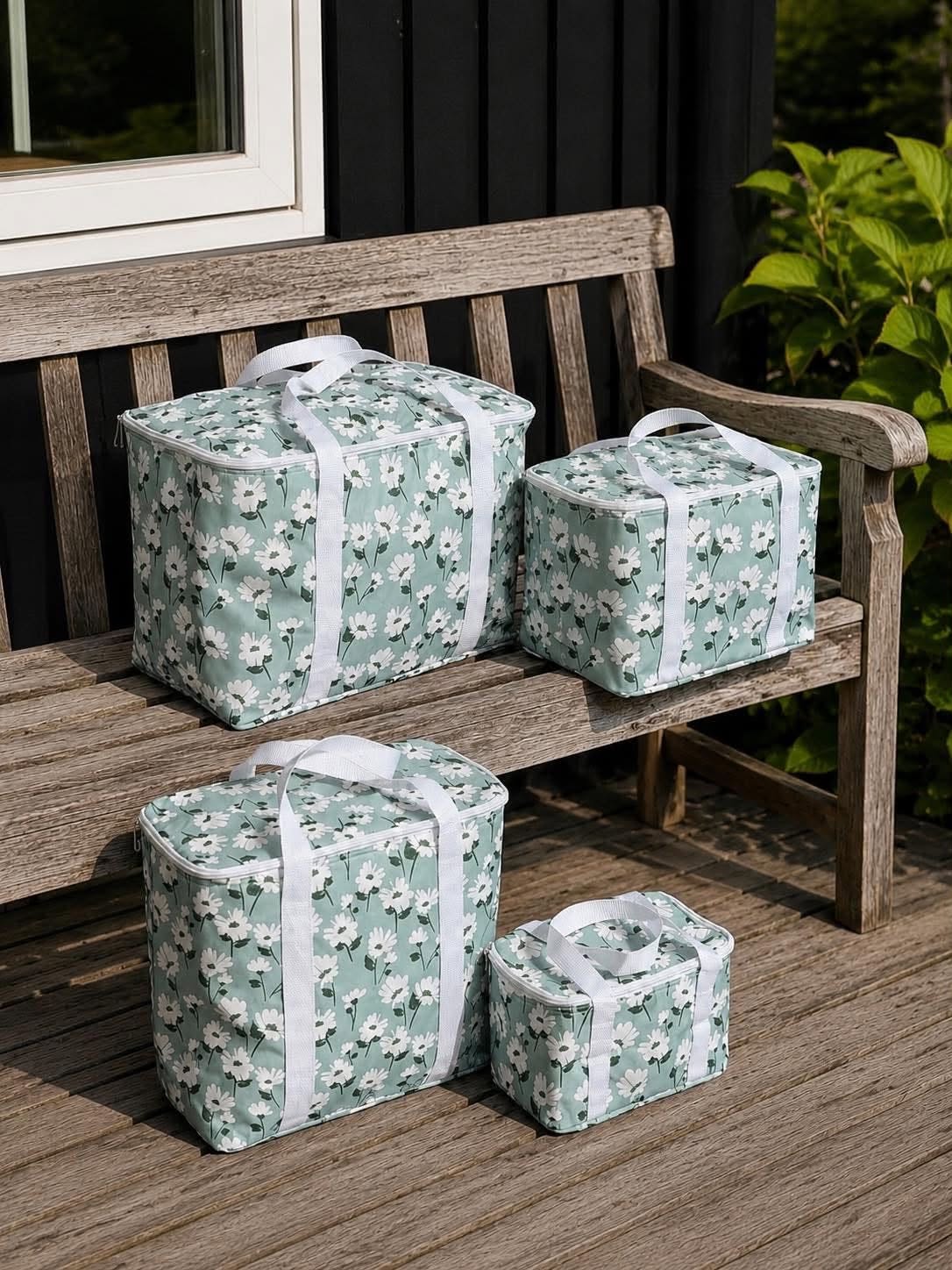 Kjølebag med hvite blomster - Flere størrelser