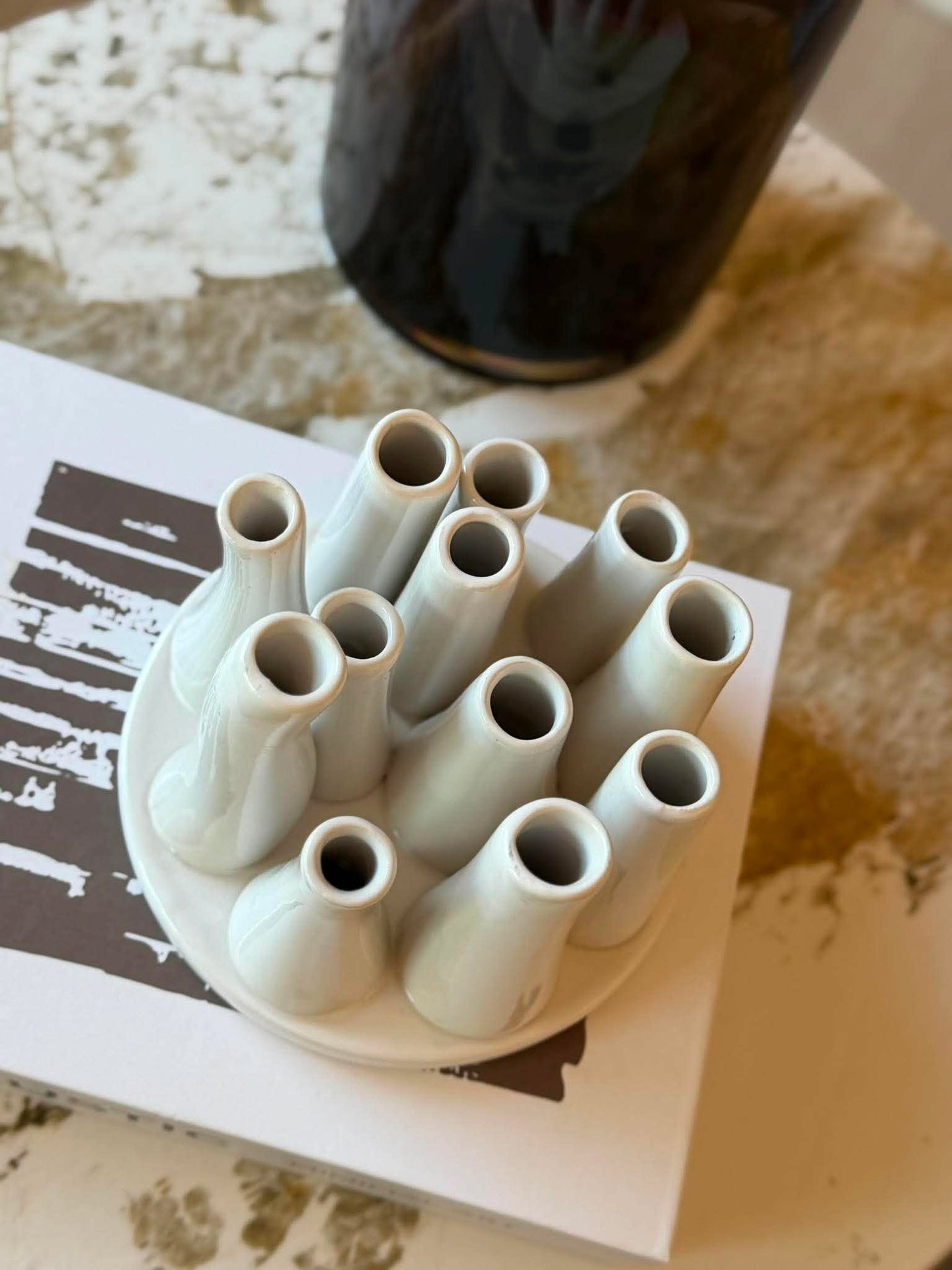 Vase Round Raw - White