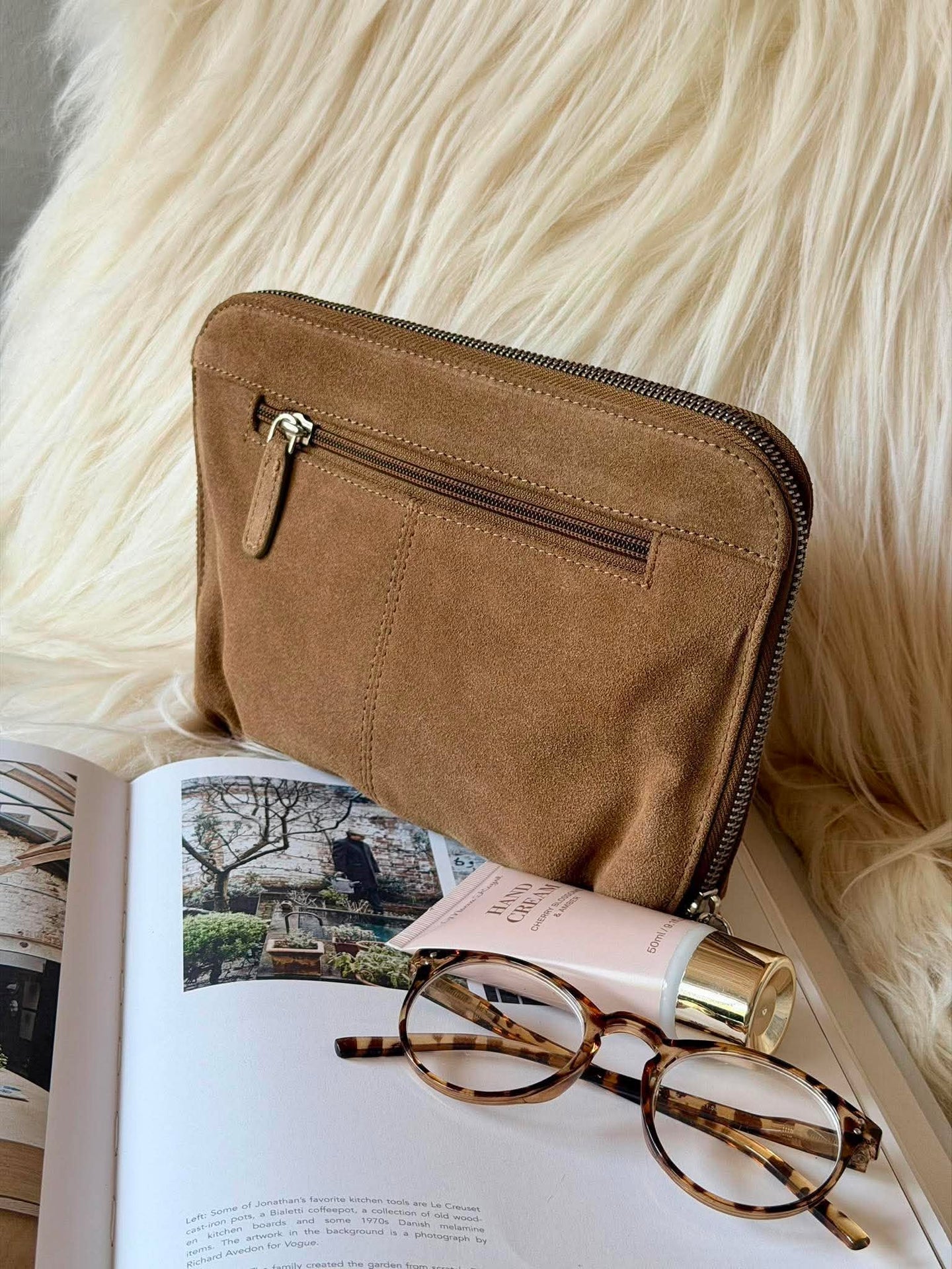 Clutch semsket skinn camel