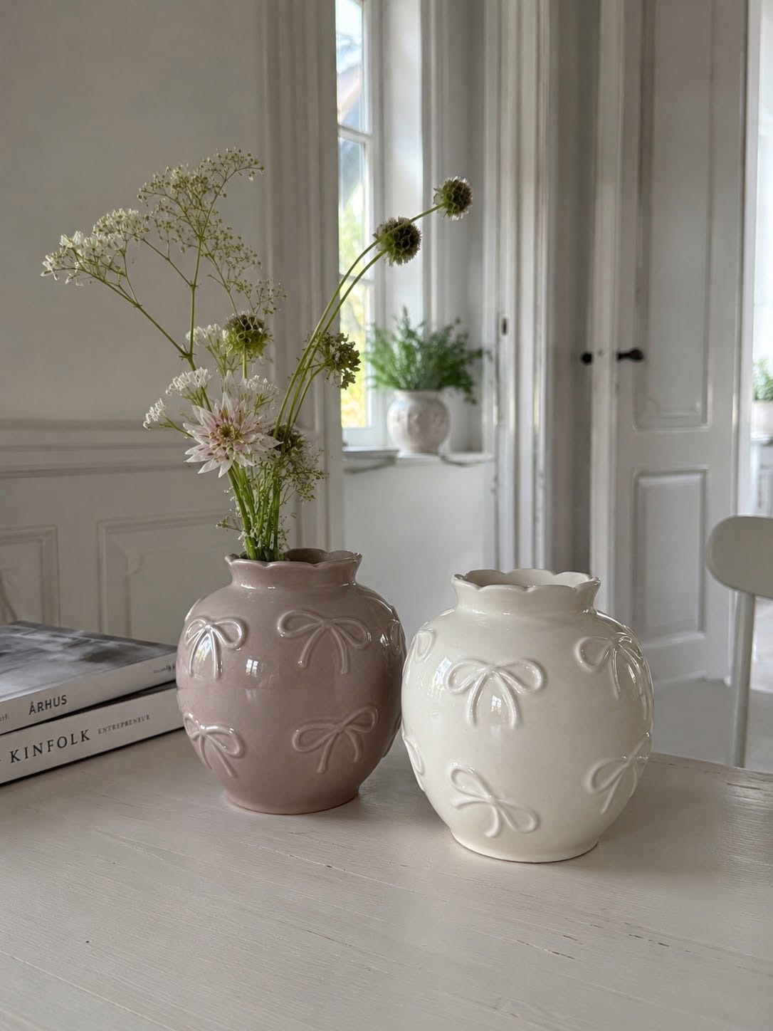 Vase med sløyfer - flere farger