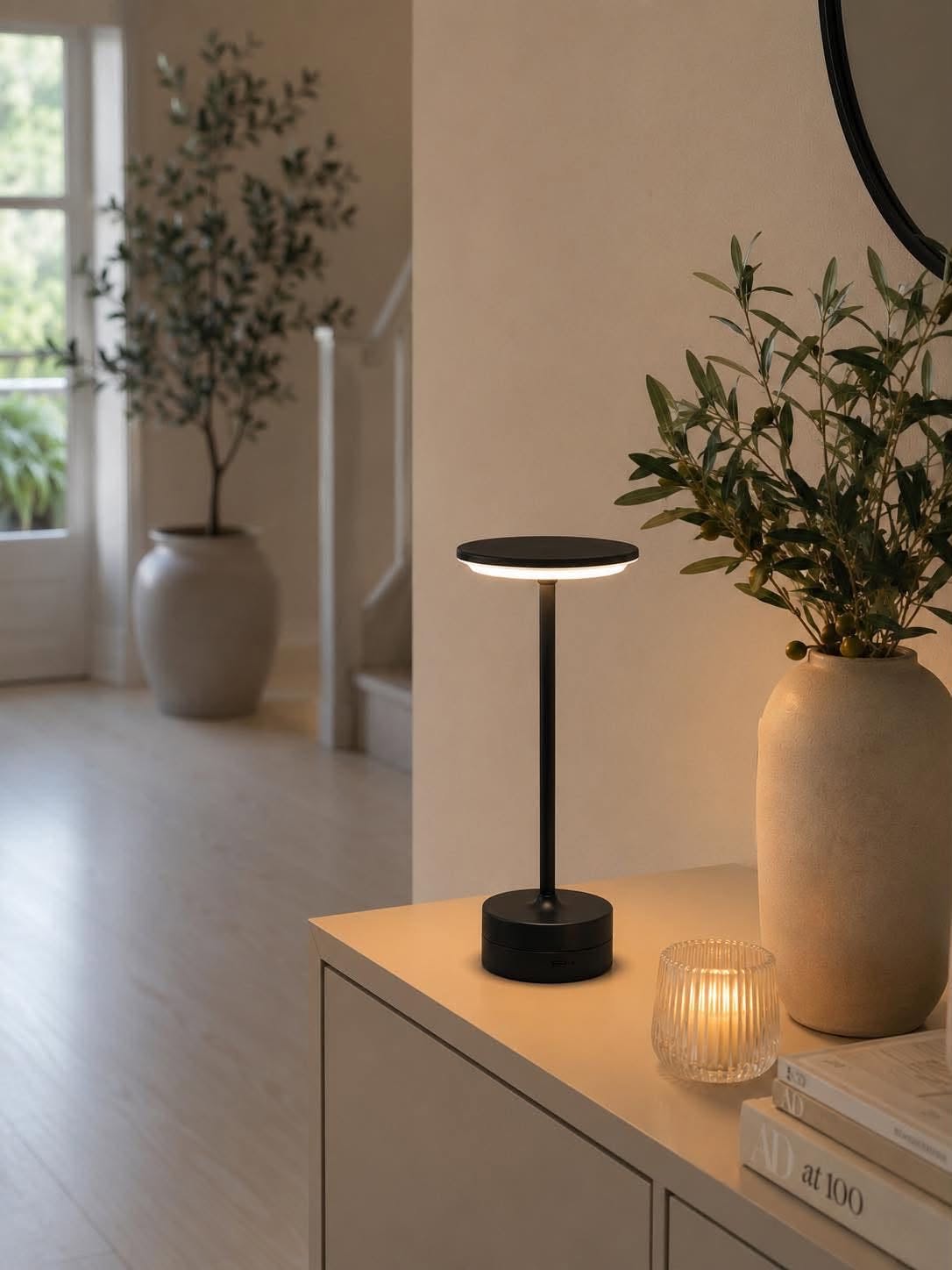 LED Bordlampe oppladbar – Lux Black