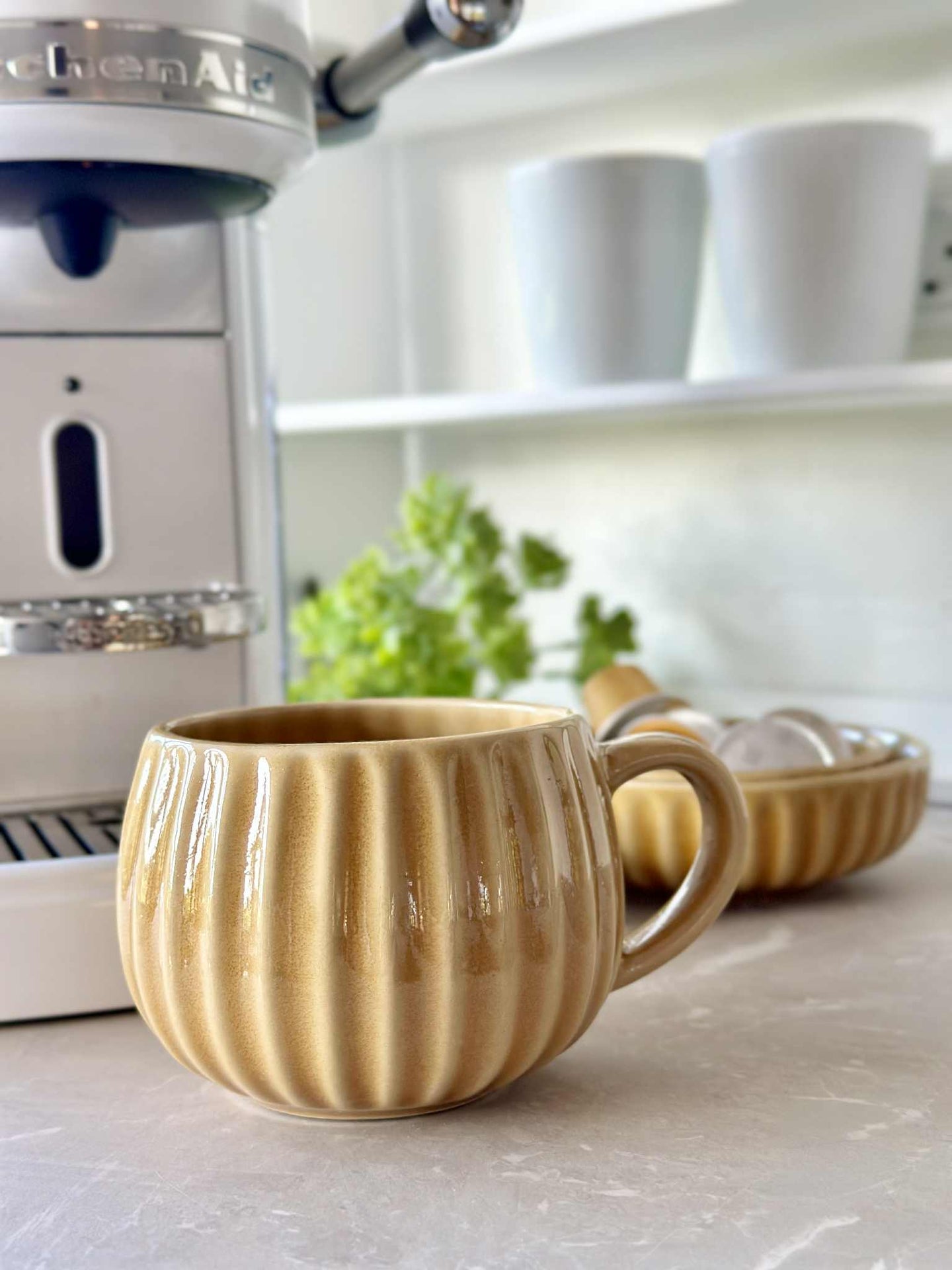 Krus VIGA Stripe - Sennep