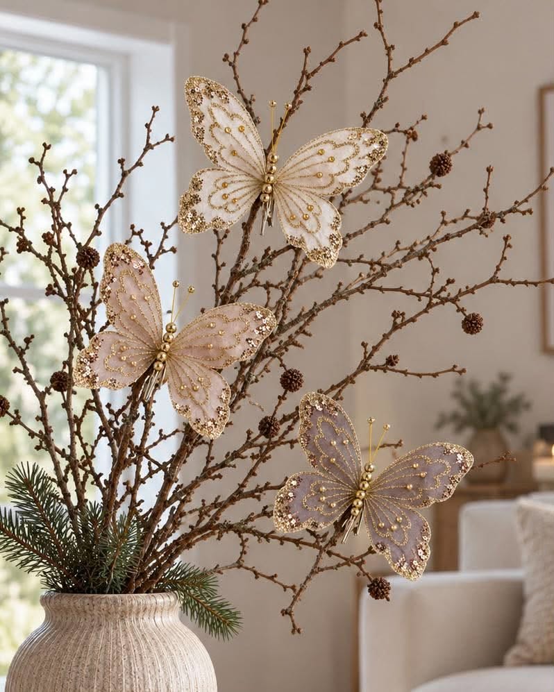 Sommerfugl av stoff med klype - MIX – Beige og brun