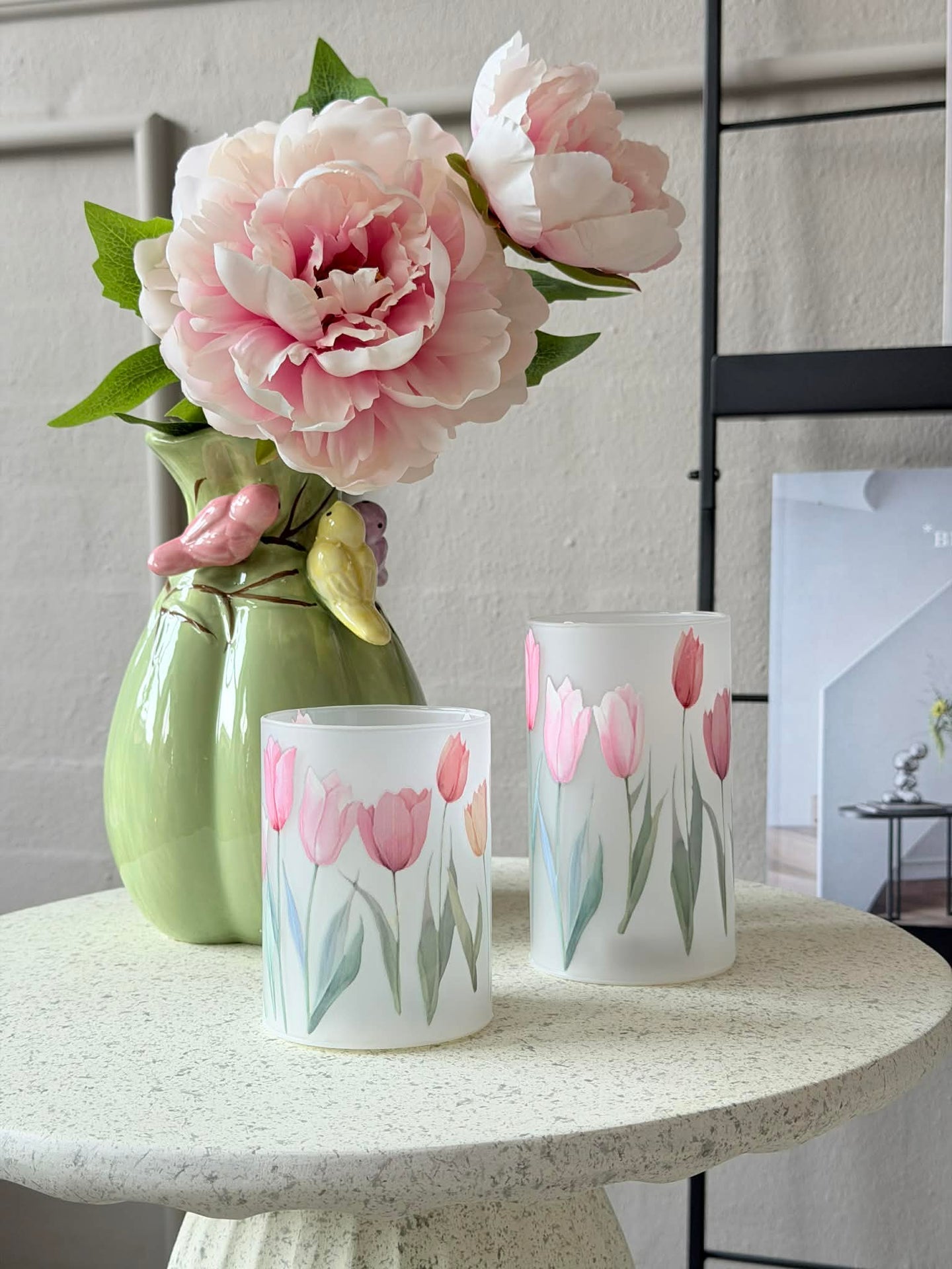 Tulipan lysestaker med LED-lys - 2 stk.