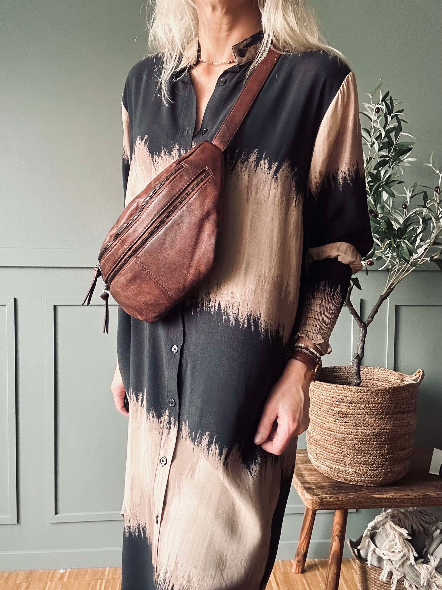 Kjole Merle Dark Camel