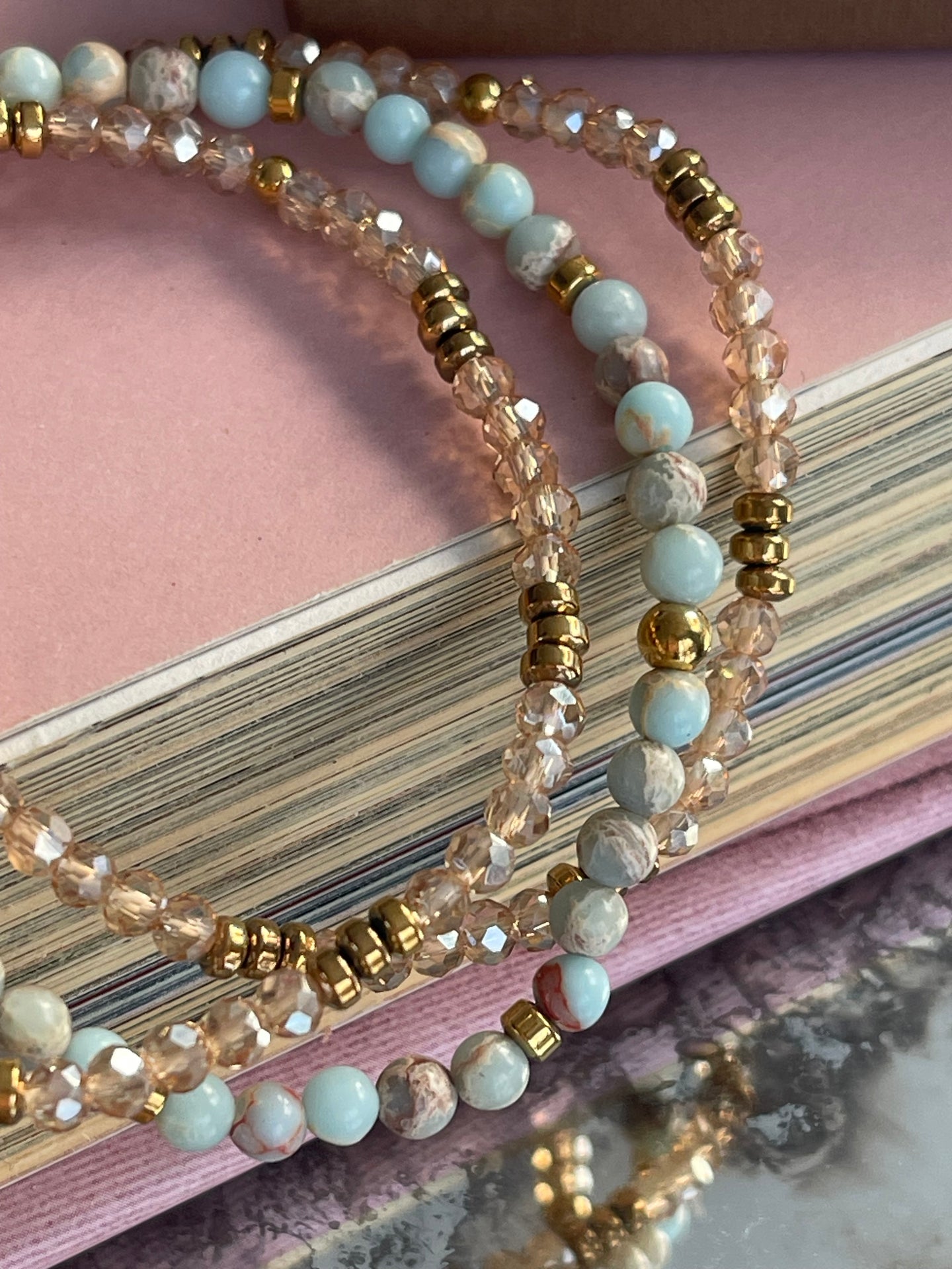 Armbånd Leah Sea Breeze/Natur – Sett med 3 stk
