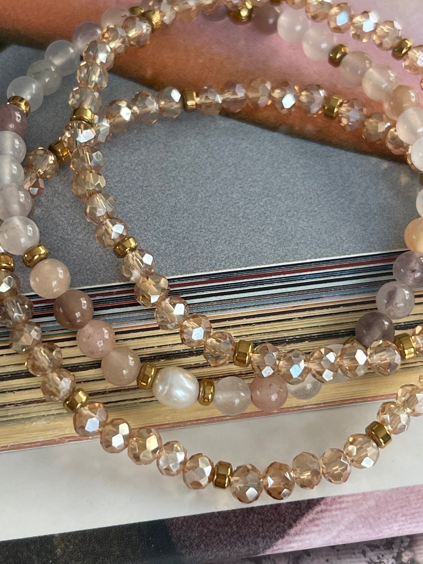 Leah Blush/Natur Armbånd – Sett med 3 stk