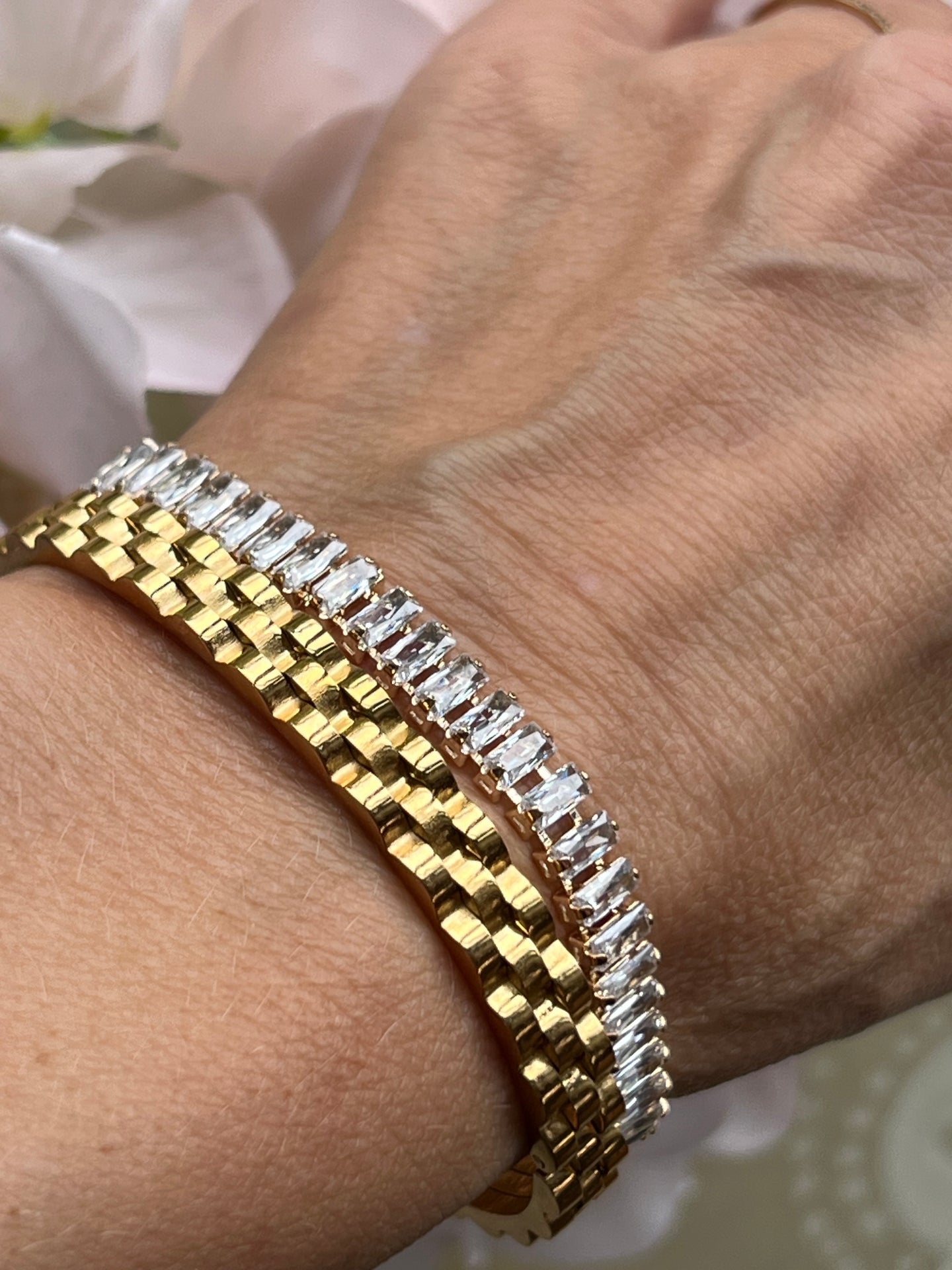 Tennisarmbånd Thelma med zirkoner - forgylt