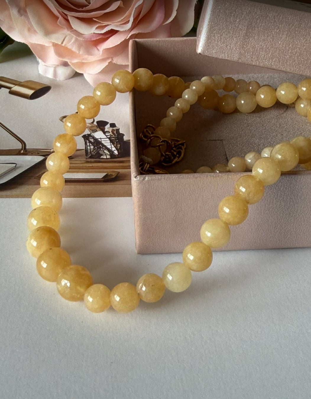 Halskjede Jasmin - Soft Sun