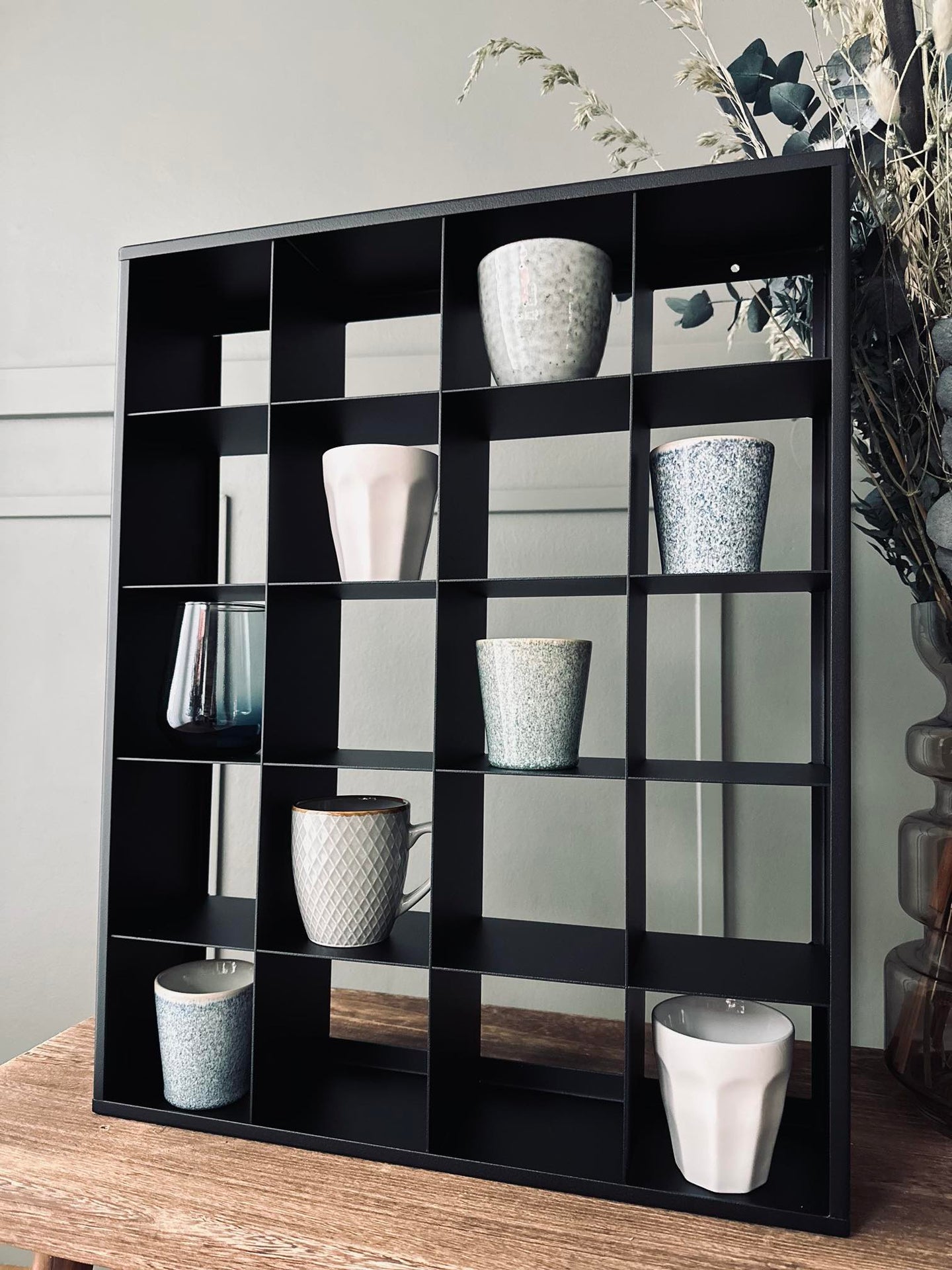 Mugshelf m. 20 rom