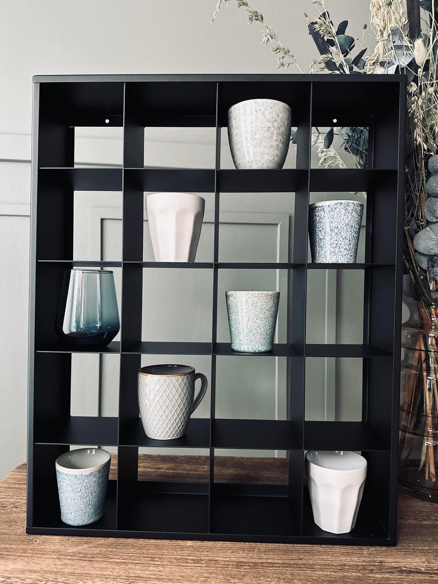 Mugshelf m. 20 rom