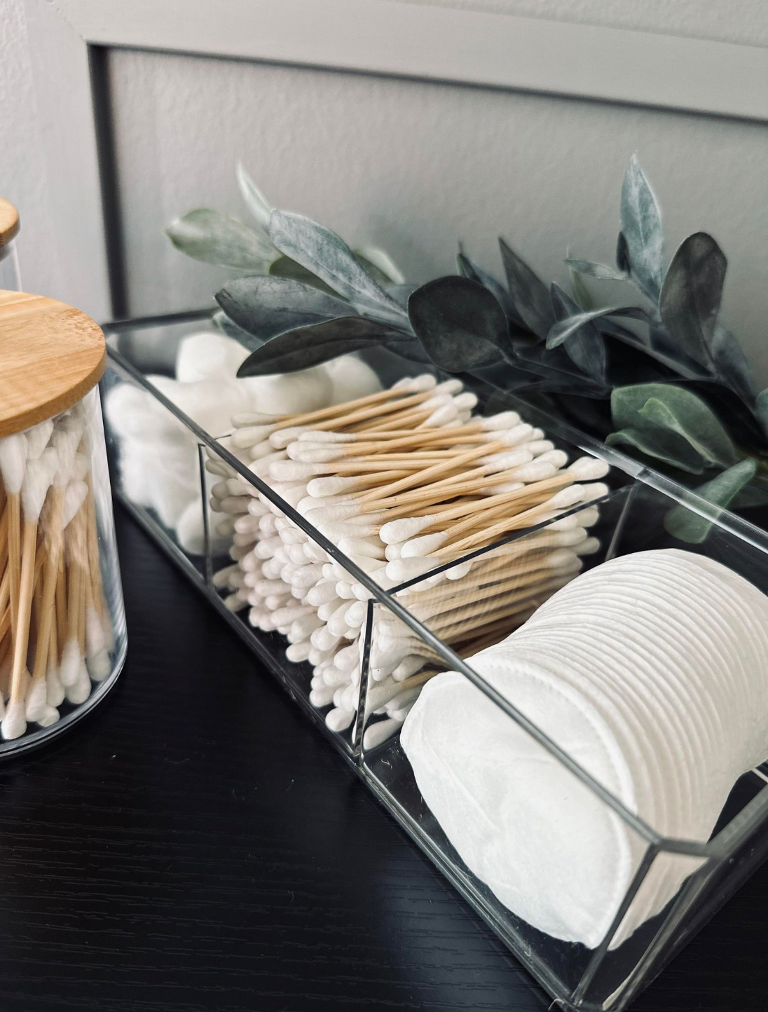 Makeup organizer - Akryl med bambuslokk