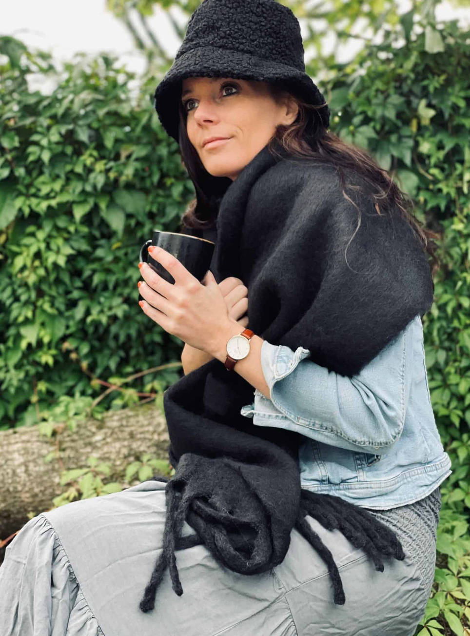 Skjerf Nora Black small