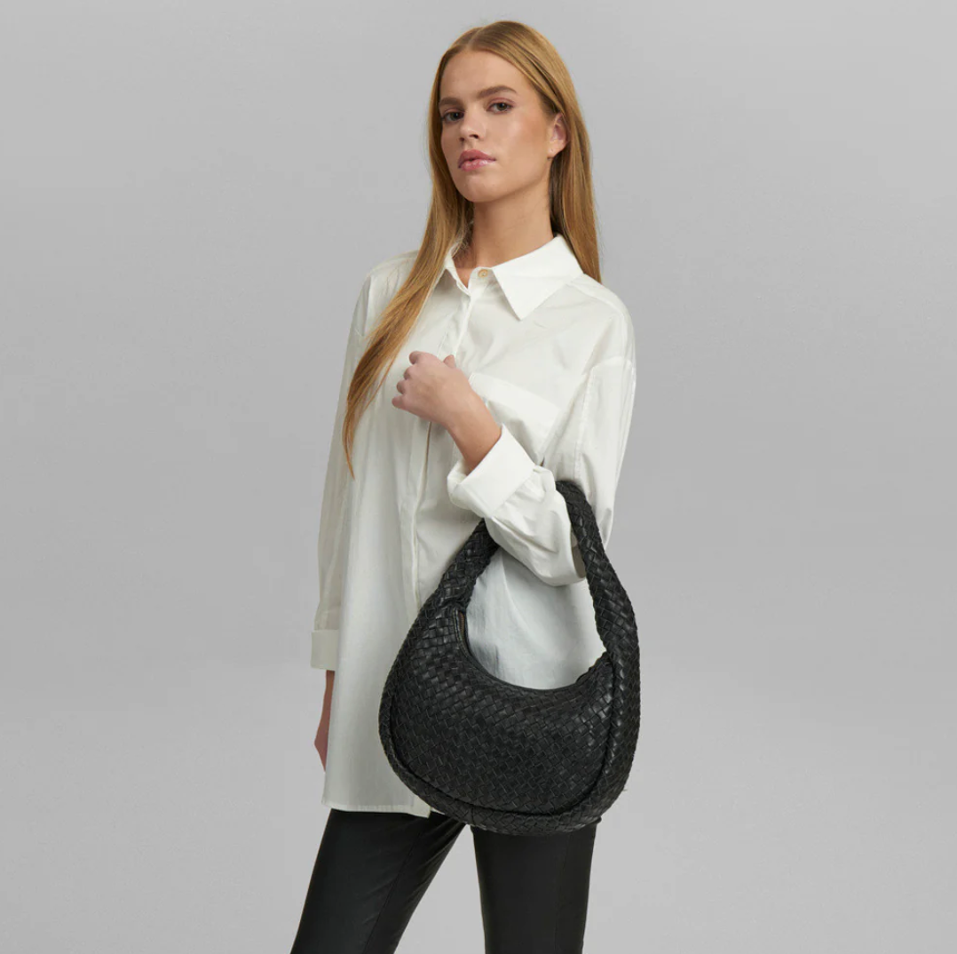 Elegant håndflettet skulderveske - Black