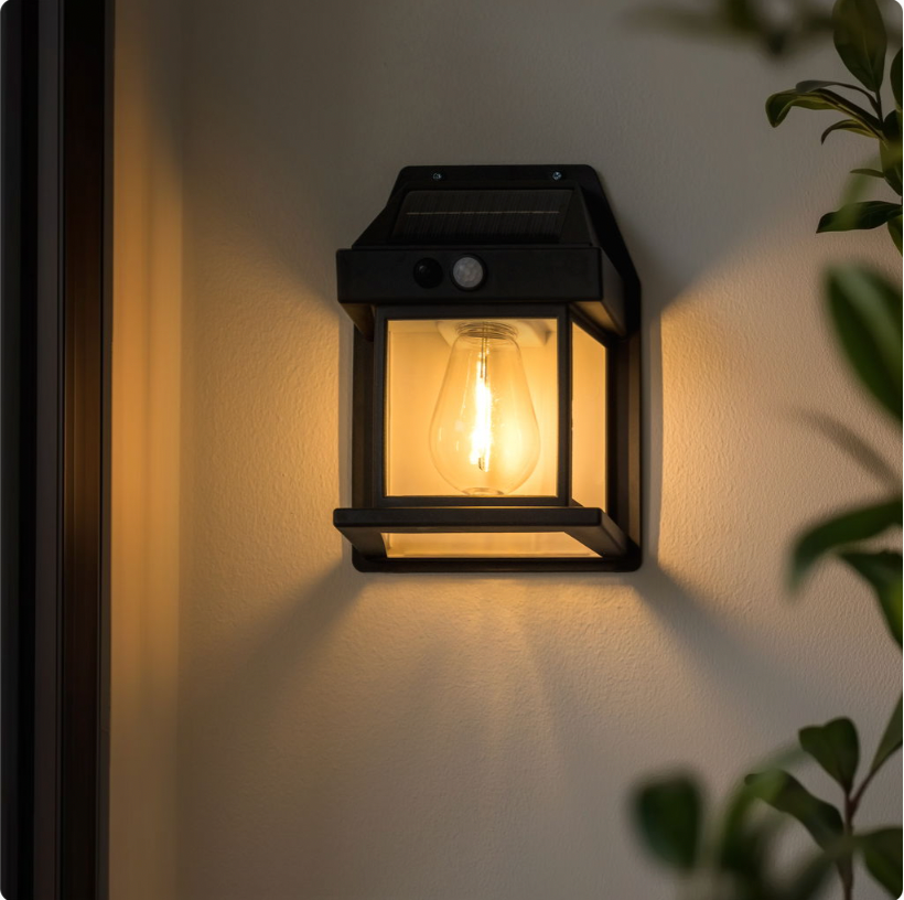 Solcelle utendørslampe til vegg - med sensor