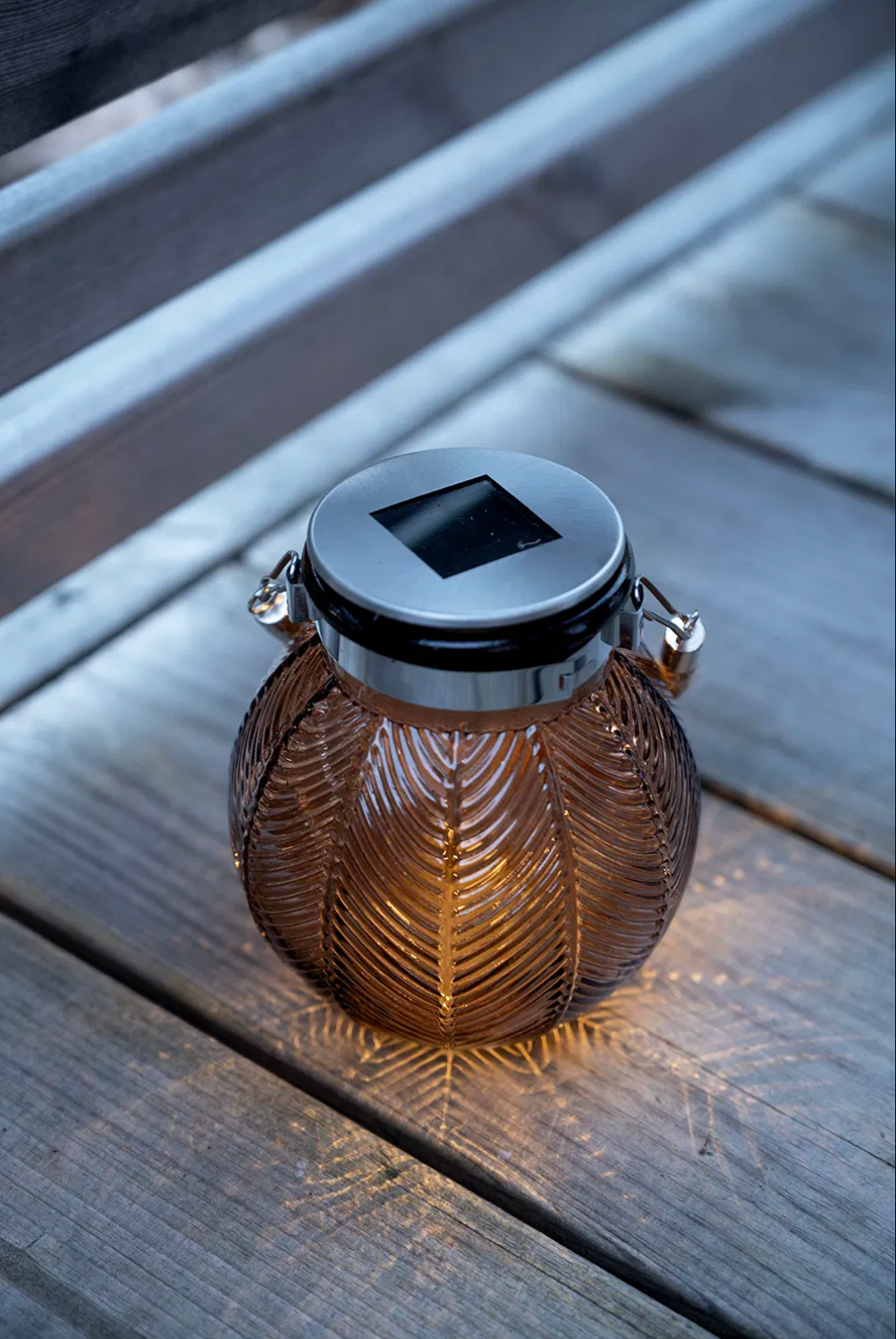 Lykt med solceller – Nancy brown