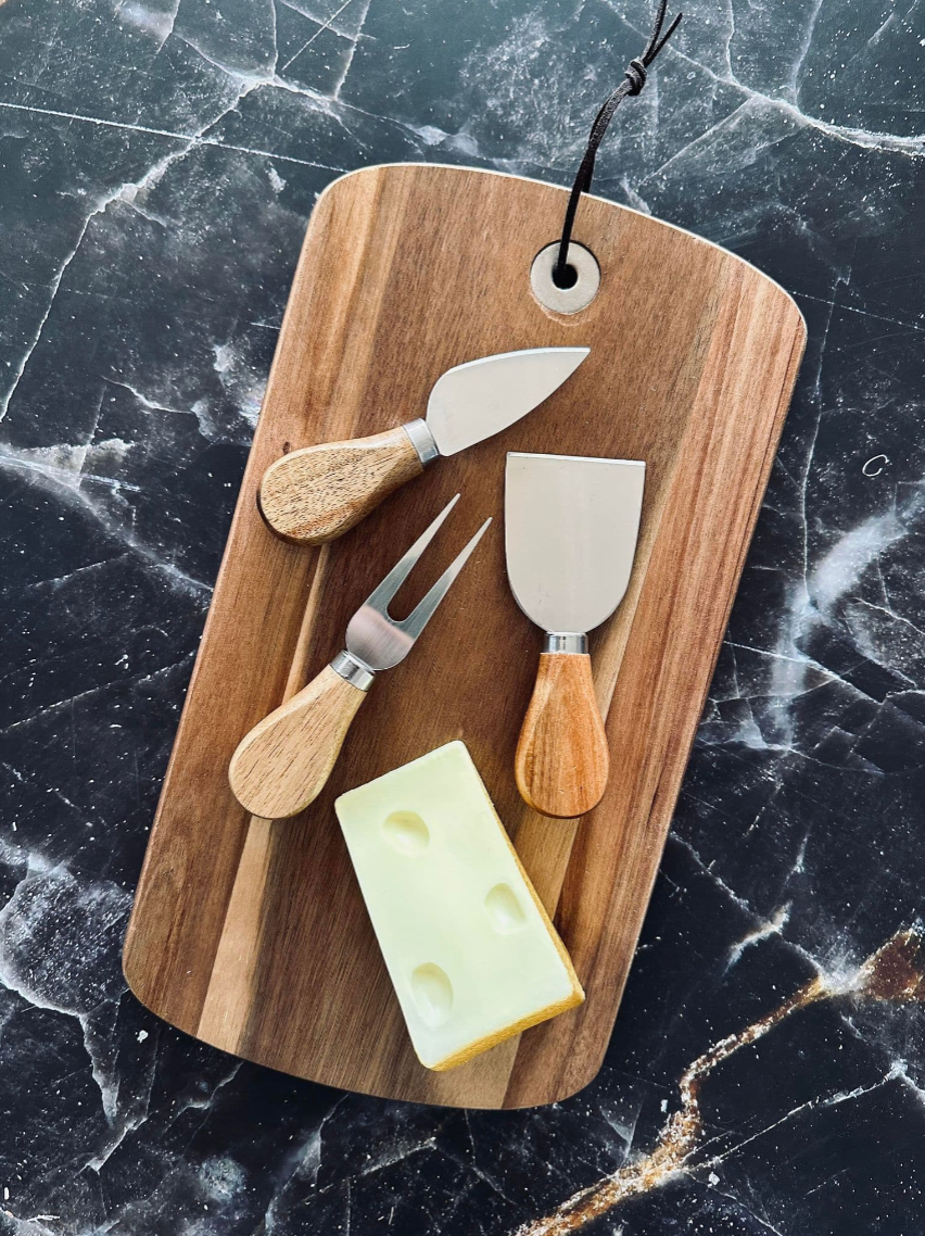 Skjærebrett med ostekniver - Godt til tapas