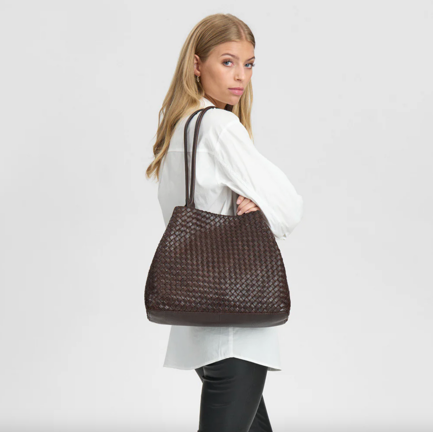 Shopper i flettet skinn - Brun