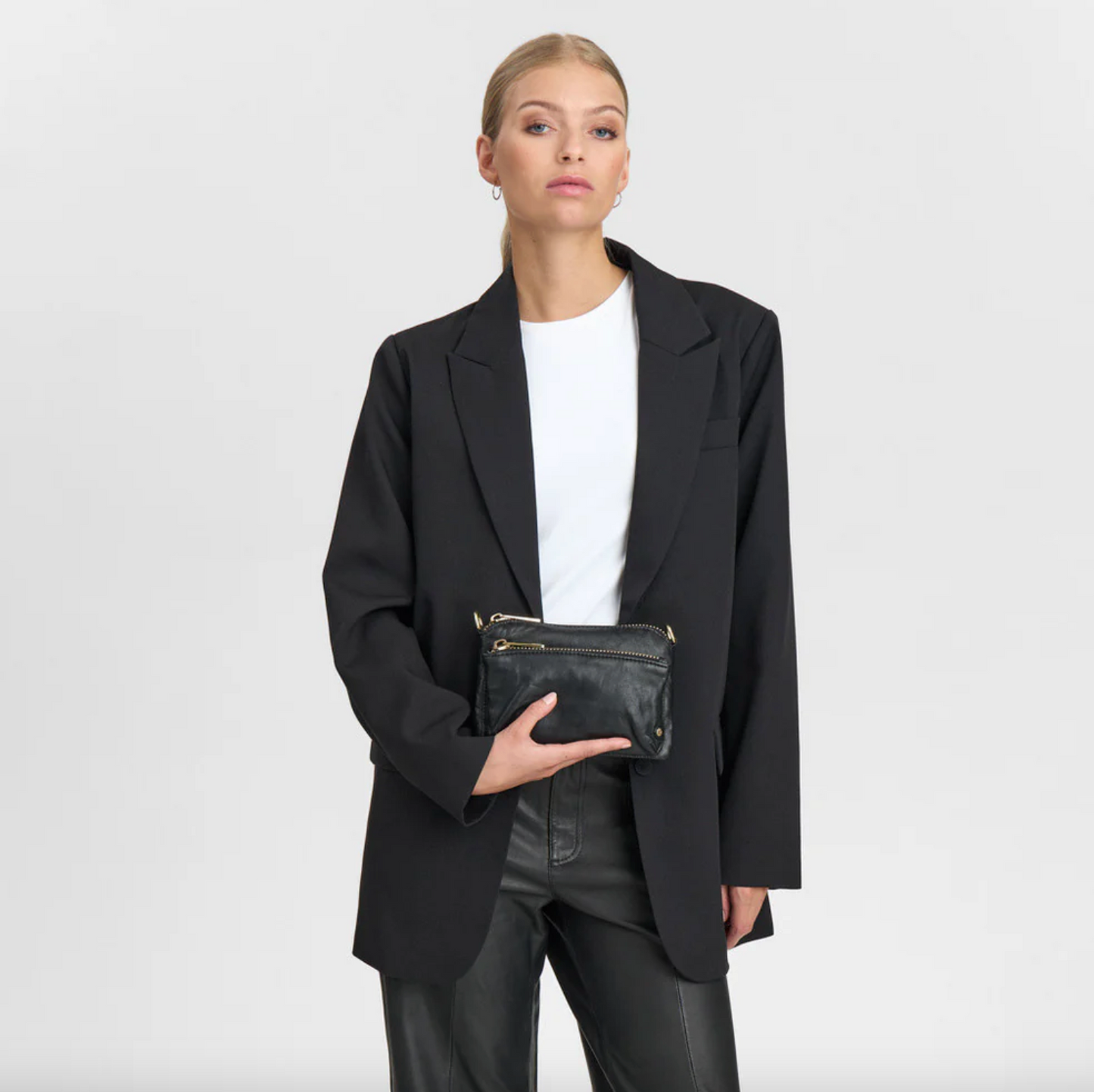 Clutch crossover - Black / gold