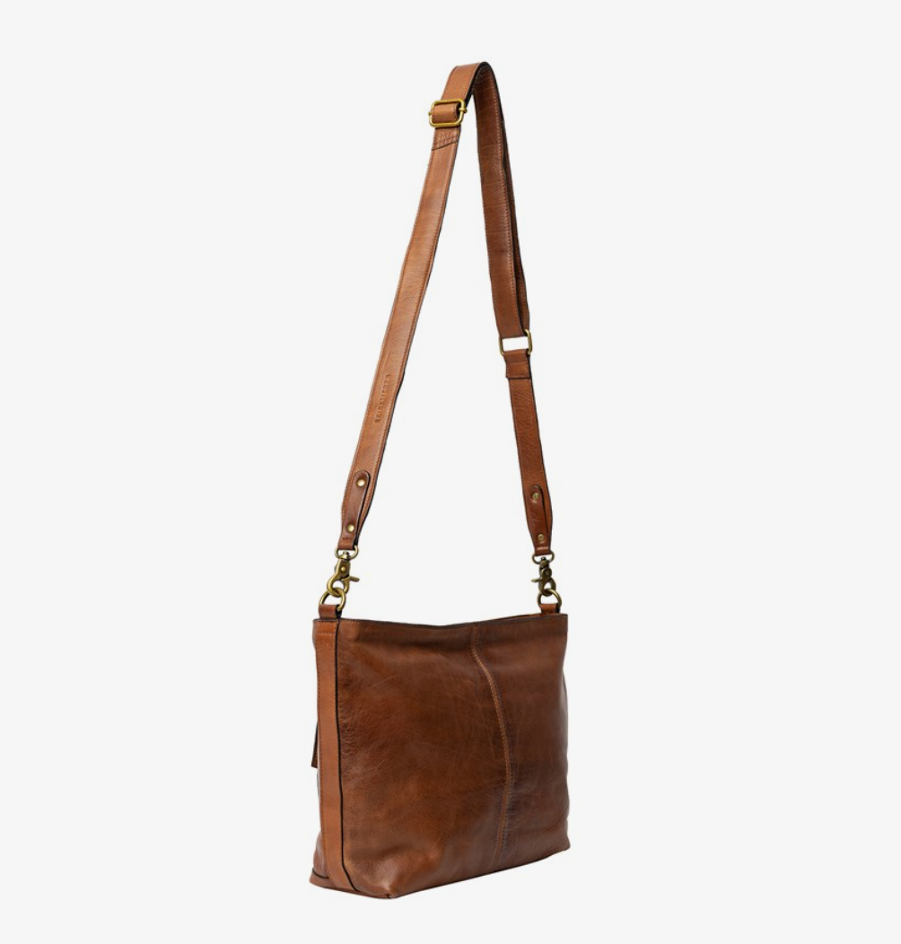 Crossover - Luzia Stor Valnøtt