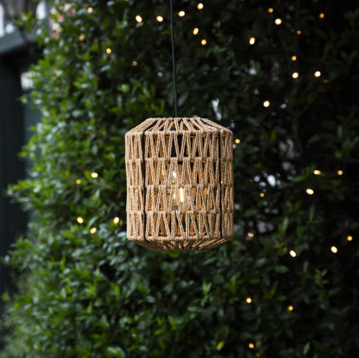 LED lampa på batteri m. timerfunksjon