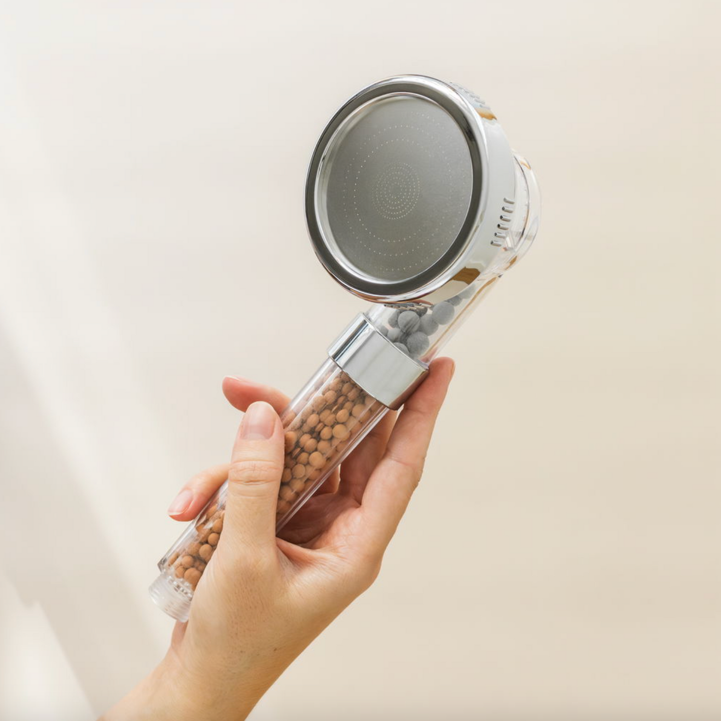 Dusjhode med mineralperler