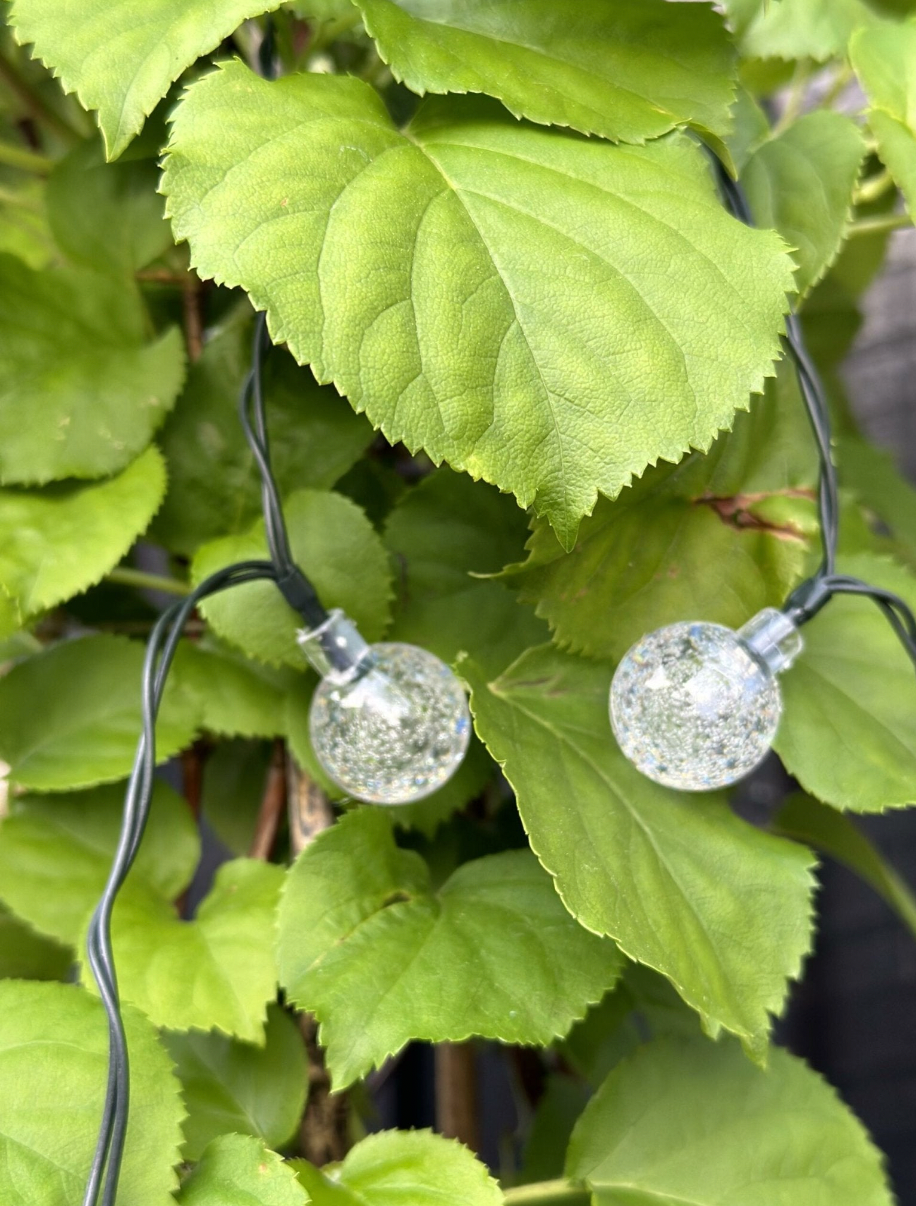 Lyslenke Bella med solceller - 50 LED