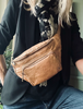Belteveske i vintage-look CLASSY - Camel