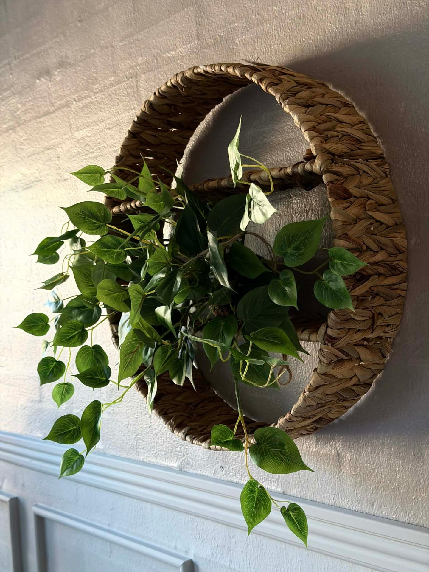 Hylle i vannhyasint - Dia 50 cm.
