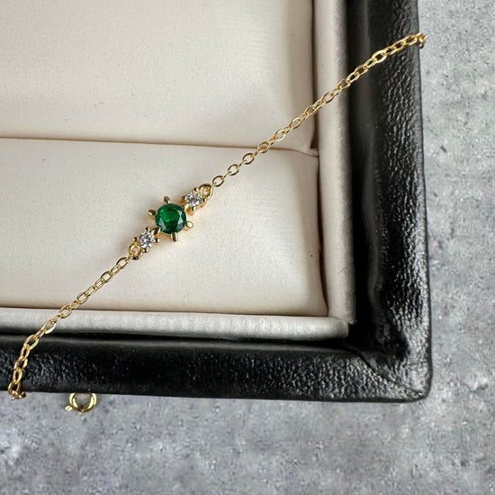 Armbånd Gia m. 3 Zirkoner - Forgyldt sterling sølv - VIAMAJA.DK