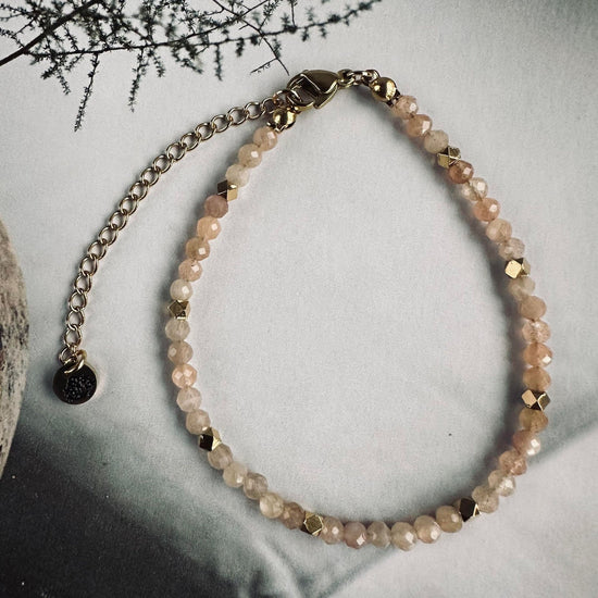 Armbånd Liv Sunstone - VIAMAJA.DK