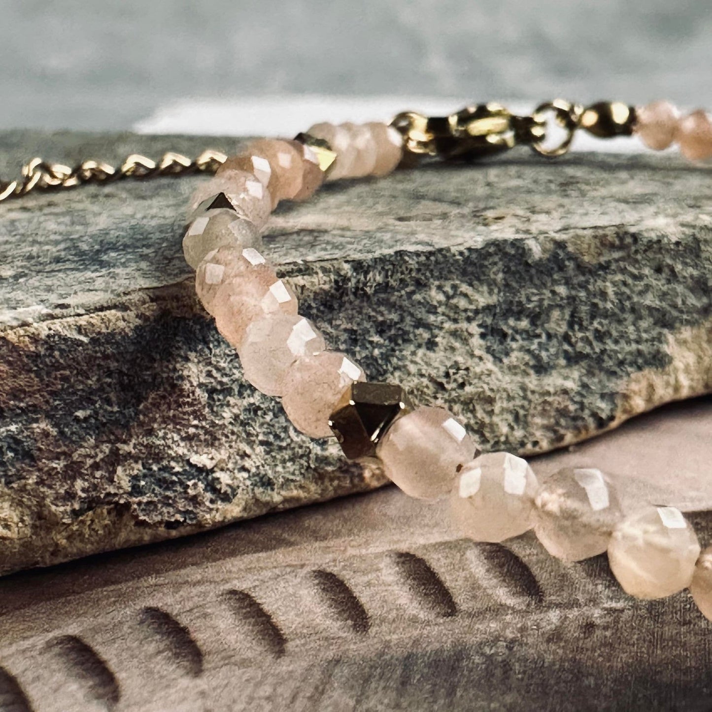 Armbånd Liv Sunstone - VIAMAJA.DK