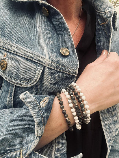 Armbånd Mollie – White / Grey - VIAMAJA.DK