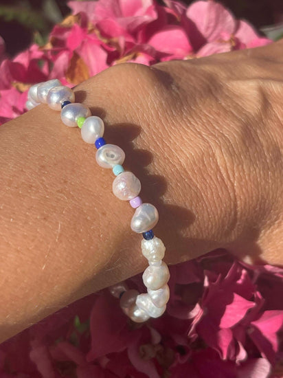 Armbånd Summer med ferskvandsperler - VIAMAJA.DK