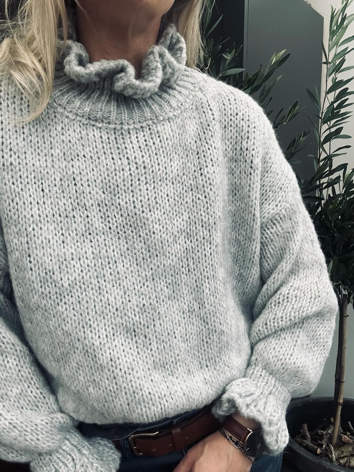 Strikk Nina - Grå