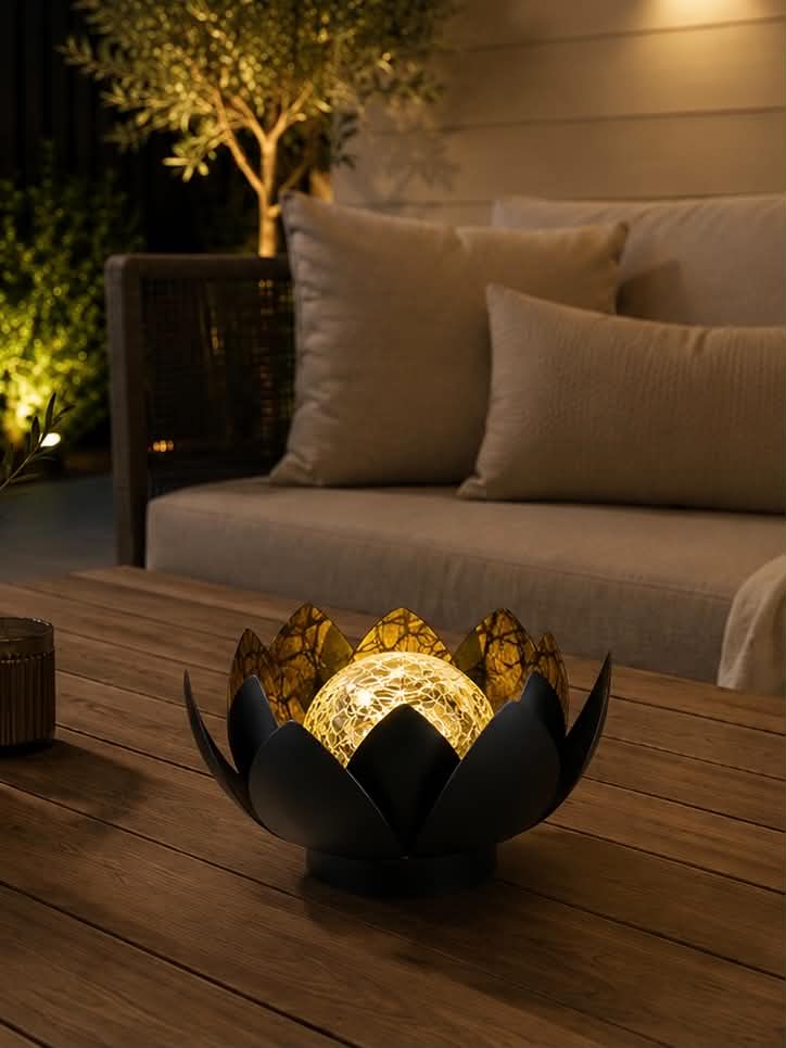 Lotus med solar