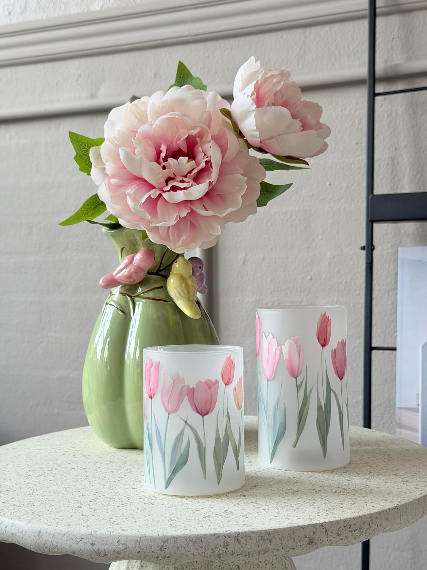 Vase med deko - Hvit eller Grønn