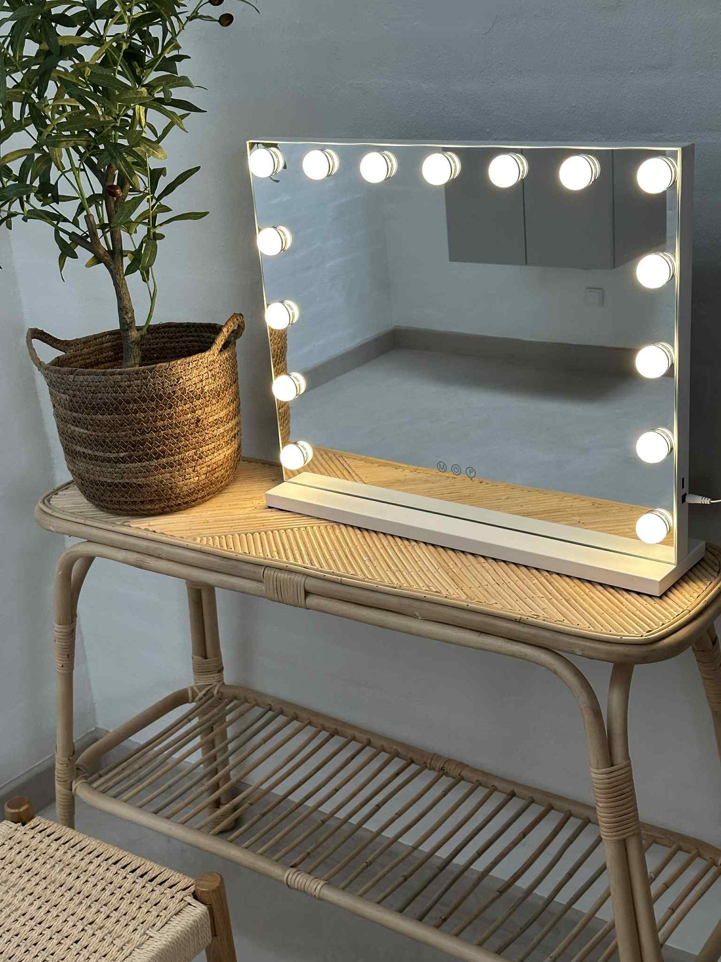 Hollywood Makeup-speil med lys