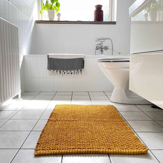 Bademåtte 50x80cm – Sennep - VIAMAJA.DK