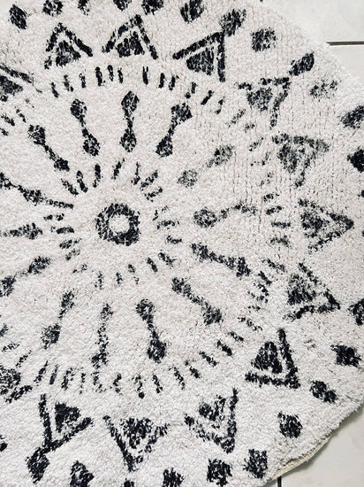 Bademåtte - White Boheme - Ø70cm - VIAMAJA.DK