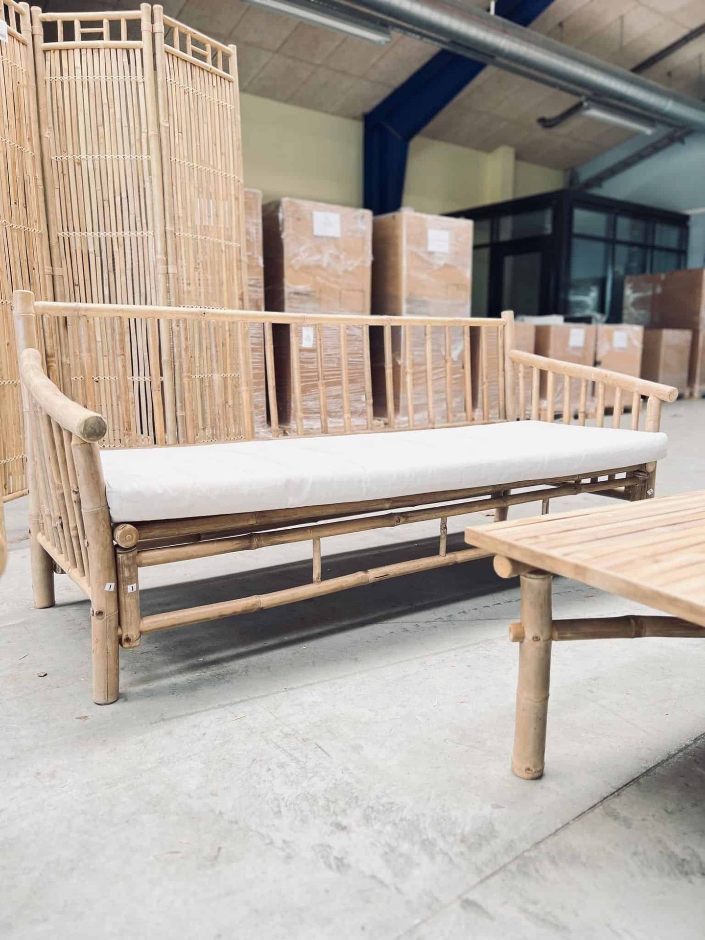 Bambus Møbler - AFHENTER TILBUD - VIAMAJA.DK