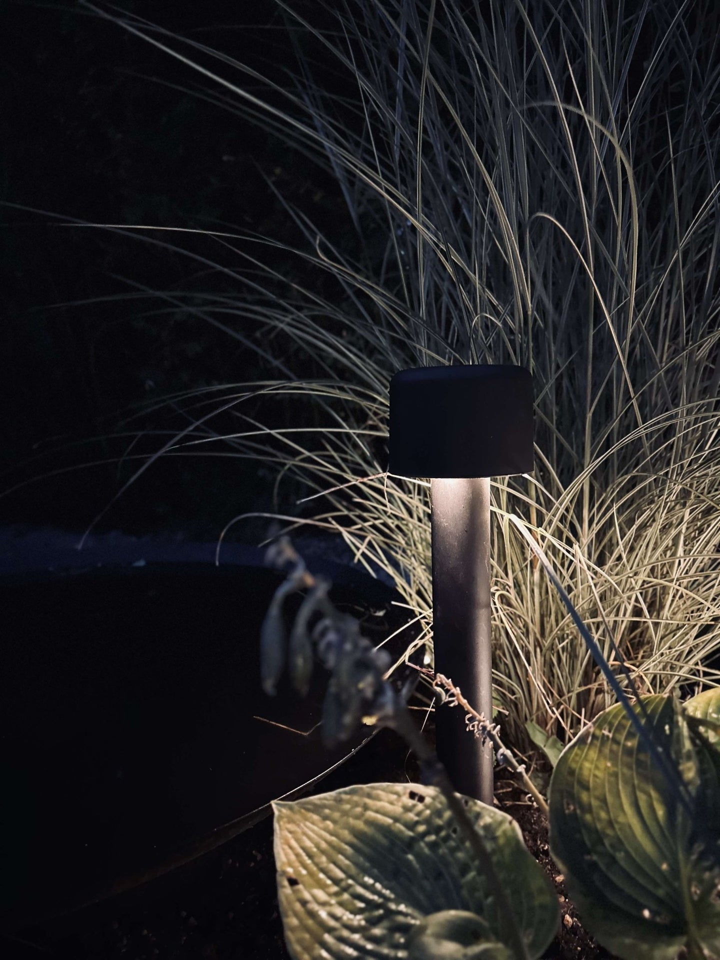 Bedlampe med solceller - VIAMAJA.DK