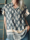 Bluse med flæsekant – Grey Nadia - VIAMAJA.DK