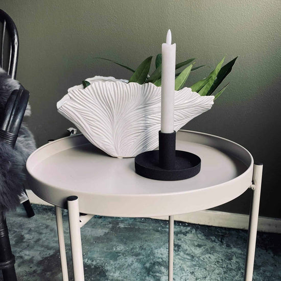 Bord i lysgrå metal - VIAMAJA.DK