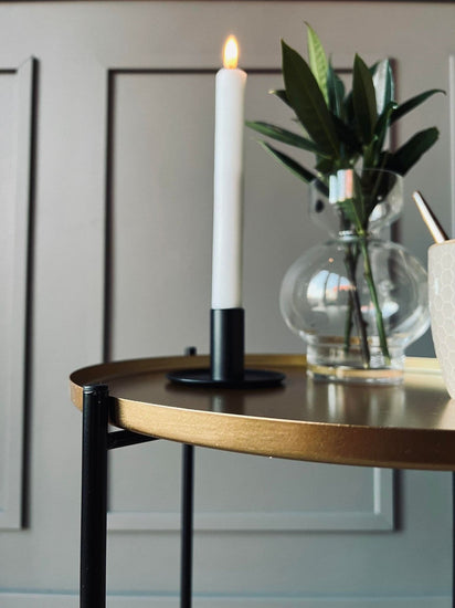 Bord i sort og guld metal - Ø 35cm - VIAMAJA.DK