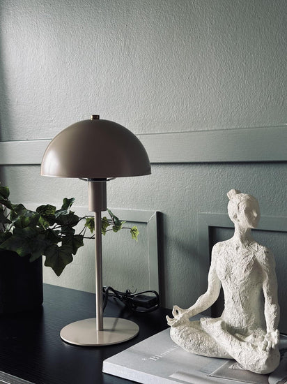 Bordlampe – Beige - VIAMAJA.DK
