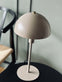 Bordlampe – Beige - VIAMAJA.DK