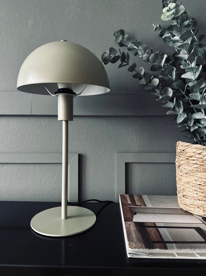 Bordlampe - Dusty green - VIAMAJA.DK