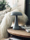 Bordlampe genopladelig – Mushroom Grå - VIAMAJA.DK