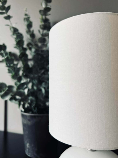 Bordlampe ink skærm - Hvid - VIAMAJA.DK